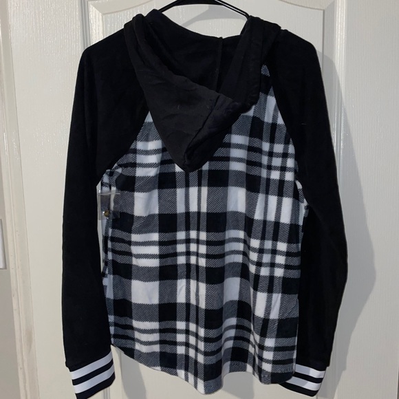 Fleece sweater 😍 (5/20) - Picture 2 of 3